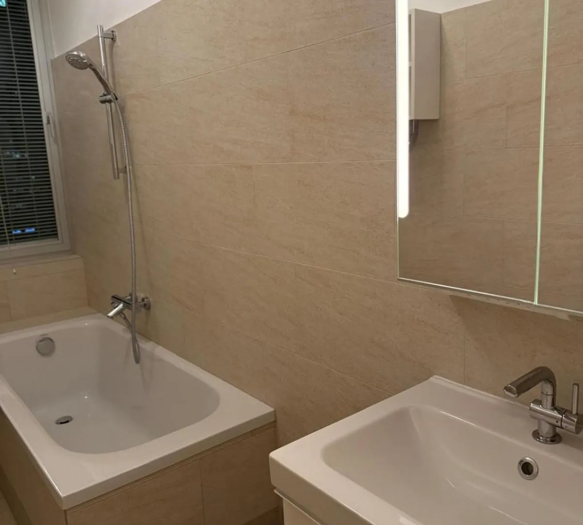 Apartment Sunsets And Sunrise Luxury Suites By Milochev Vienna Austria
