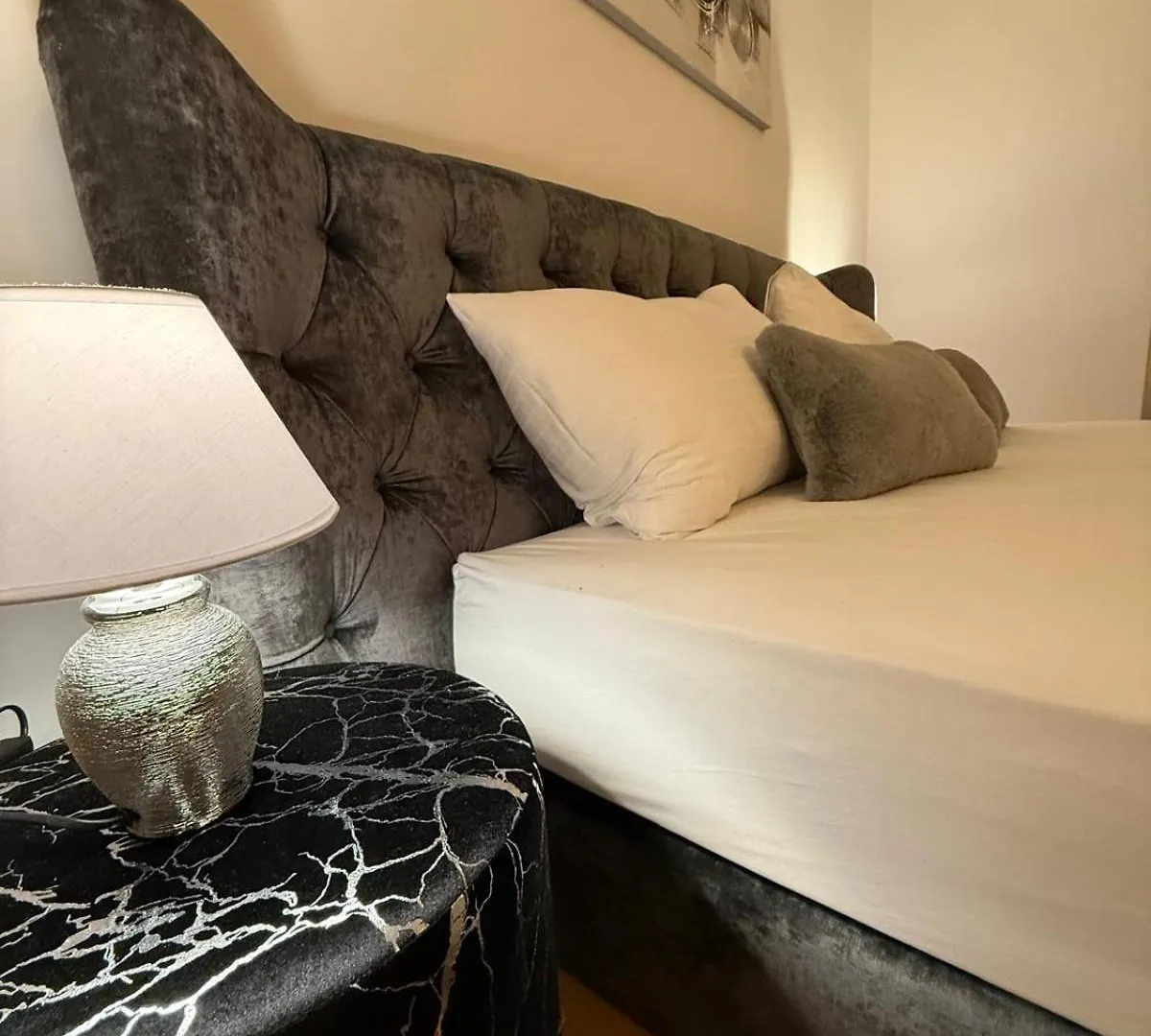 Apartment Sunsets And Sunrise Luxury Suites By Milochev Vienna